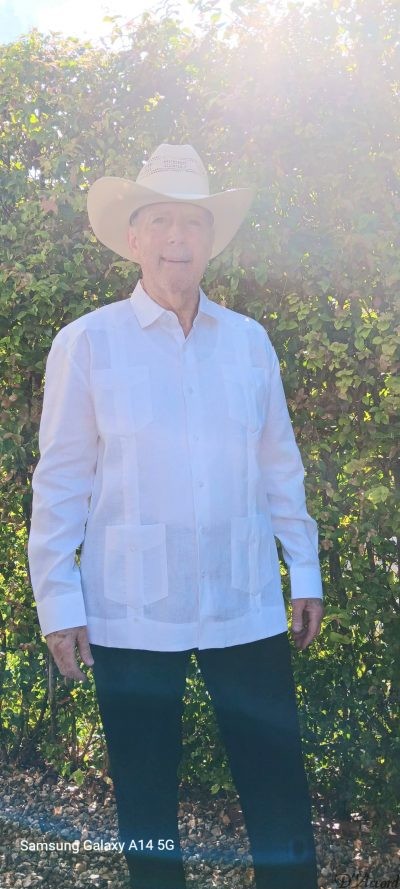 Premium Linen Guayabera
