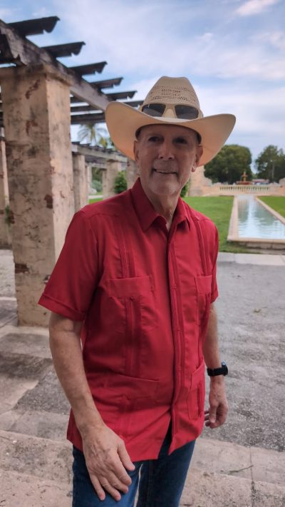 https://daccordshirts.com/shop-2/cuban-guayabera/mens-cuban-shirt…red-daccord-2440/