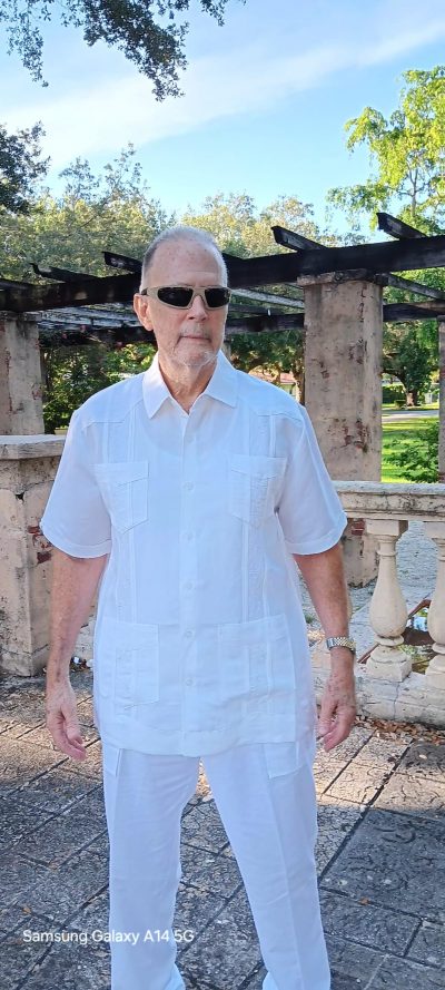 Men's Authentic Embroidered Front Guayabera Style Shirt White D'Accord 2340