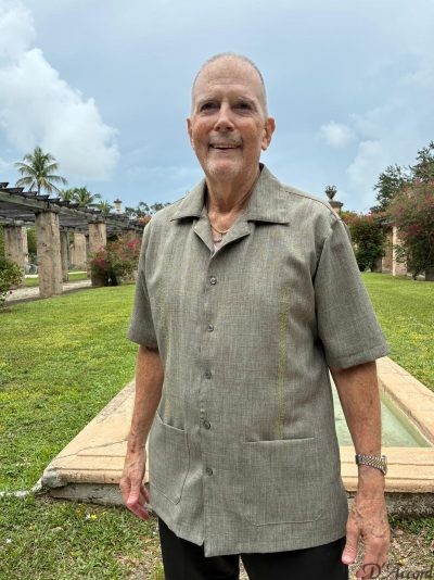 Men's American Guayabera Olive Embroidery Made in USA NEW ! D'Accord 2348-ONLY 10 Pieces Left !